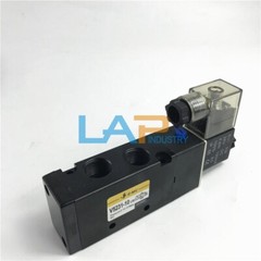 one New For V5221-06/8 V5231-10/V5241-15 Pneumatic solenoid valve@ya