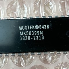LOT of (2) MOSTEK MK50399N DIP-28 SIX DECADE COUNTER / DISPLAY DECODER