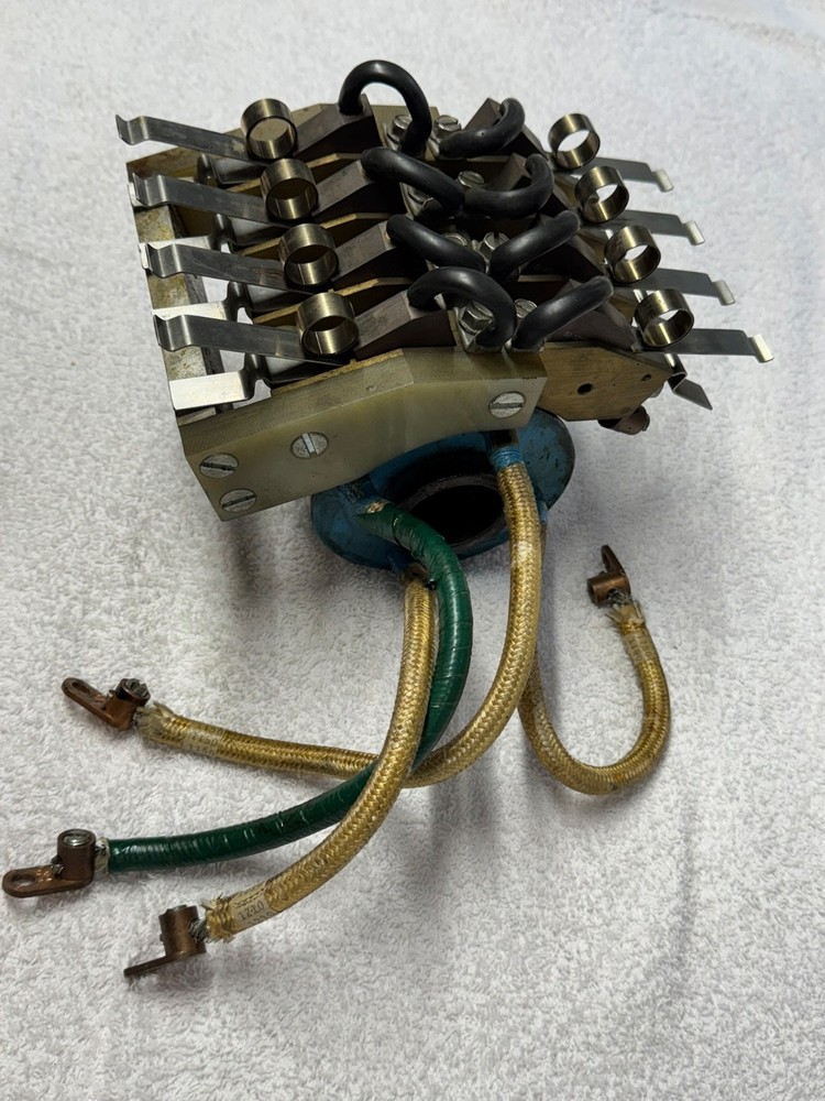 slip ring, industrial, 4 pole, 4” dia. rotor, 4-14 awg lugs