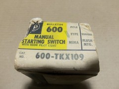 Allen Bradley 600-TKX109 Manual Starting Switch 2 Pole Toggle w/ Neon Light AK