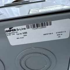 Eaton Cooper B-line U264 4 Jaw 200 A 600v 1 Phase 3 Wire Meter Socket 3R