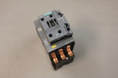SIEMENS CONTACTOR 3RT2037-1SB30