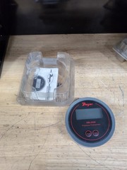 DWYER 0-2″ WC DM-2005-LCD / DM2005LCD (BRAND NEW) Pressure Transmitter