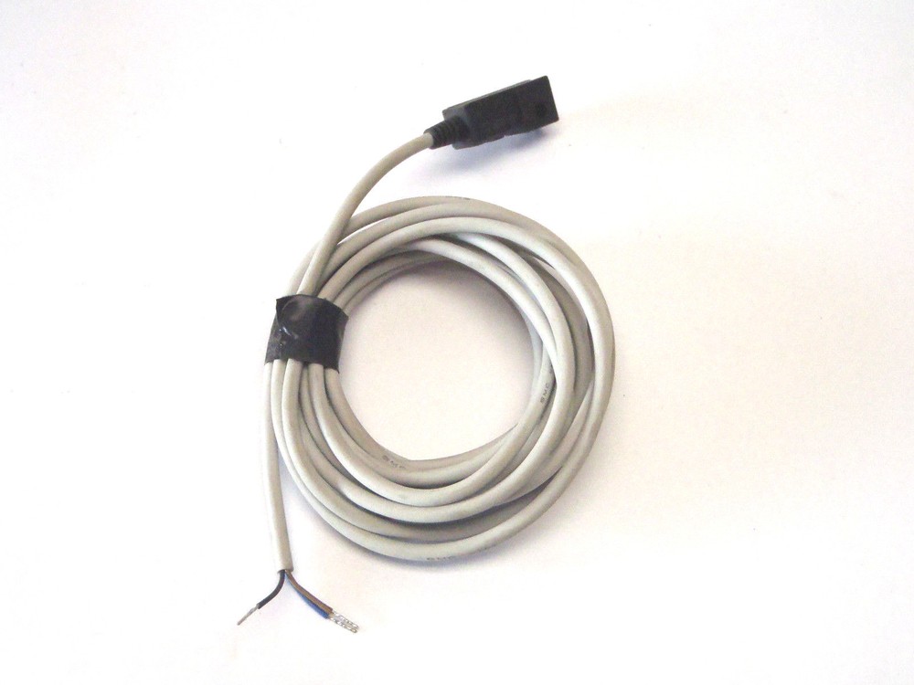 SMC D-G5P Sensor And Cable With Flying Leads