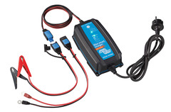 Victron BPC121031104R Blue Smart IP65 Charger 12/10(1) 120V NEMA 1-15P Retail