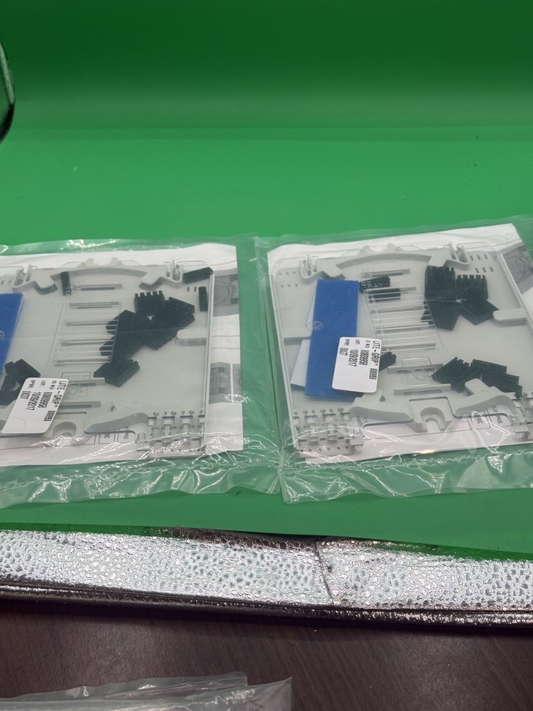 SPLICE TRAYS For PLP COYOTE FIBER ENCLOSURES. 2 TRAYS. LITE-GRIP 80809958 R4