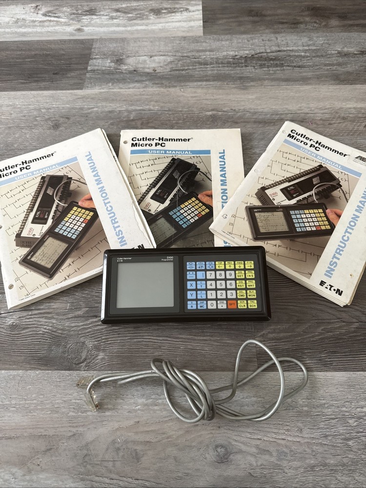Cutler Hammer D100PG10 Micro PC Programmable Controller With 3 Manuals – Tested