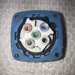 * Preowned Meltric Inlet Plug 63-18043 20A 408VAC DSN20 #