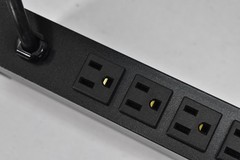Hubbell Canada Rackmount Power Distribution Unit PH15A10S 10 Outlet 12A 120V PDU