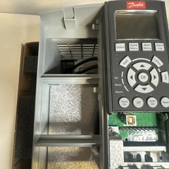 DANFOSS VLT AWUA DRIVE 132F7536 FC-202P7K5T2E20H2XGXXXXSXXXXAXBXCXXXXDX