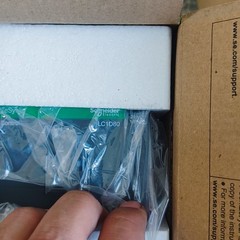 one New Schneider Electric LC1D80E7C Contactor 48V 50/60Hz