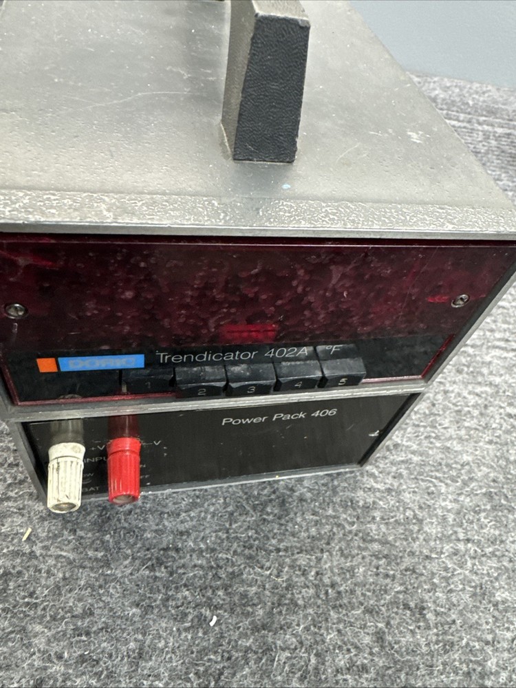 Doric Trendicator 402A Battery Power Pack 406 Thermocouple Reader Tester