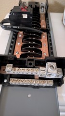 Eaton/ Cutler-Hammer Bus/Back Pnl 100Amp Main Lug, 120/240 CTL-Ch Type Brks 24sp