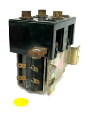 ALBRIGHT DC182-572T CONTACTOR 24 VOLTS HEIGHT 3-7/8 LENGHT 3-1/4″ WIDTH 2-1/2″