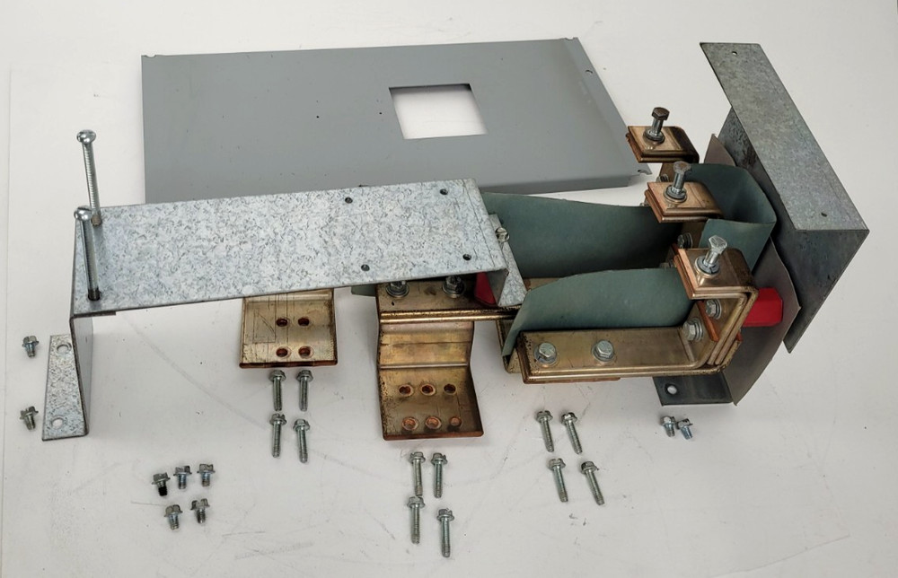 6CLL61 / SCLD6 Siemens Mounting Hardware Kit 600 Amp For CJD CLD Frame 19″ Cover