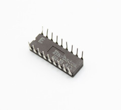 Intel D8008 18-Pin Ceramic Dip 8-Bit Microprocessor CPU MOS MCS-8 Microcomputer
