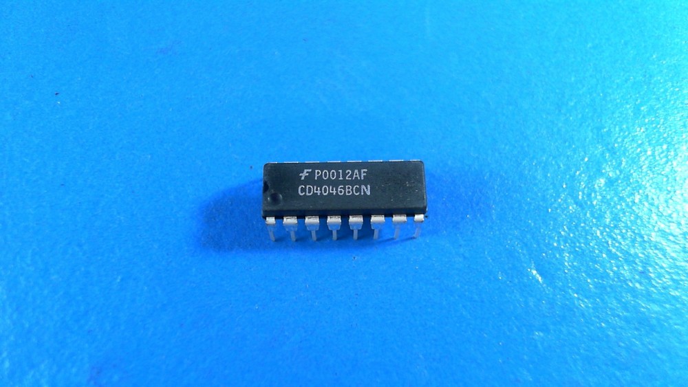 LOGIC IC 4000 CD4046BCN ON SEMICONDUCTOR LOGIC IC 4000 4046 ON SEMI 4046