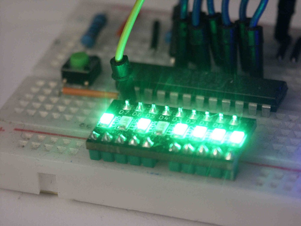 1PC GREEN 8 CHANNEL BREADBOARD LED 5V