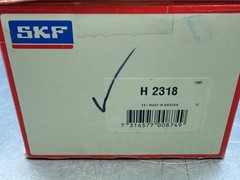 SKF H 2318 ADAPTER SLEEVE 80 mm Bore Dia., 86 mm Overall Length, M90x2 0825