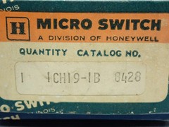 MICRO SWITCH 1CH19-1B LS-SERIES LIMIT SWITCH 08250100014