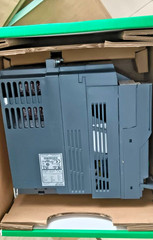 1PC-Schneider ATV320U75N4B variable speed drive 7.5kW,380-500V,3phases-New