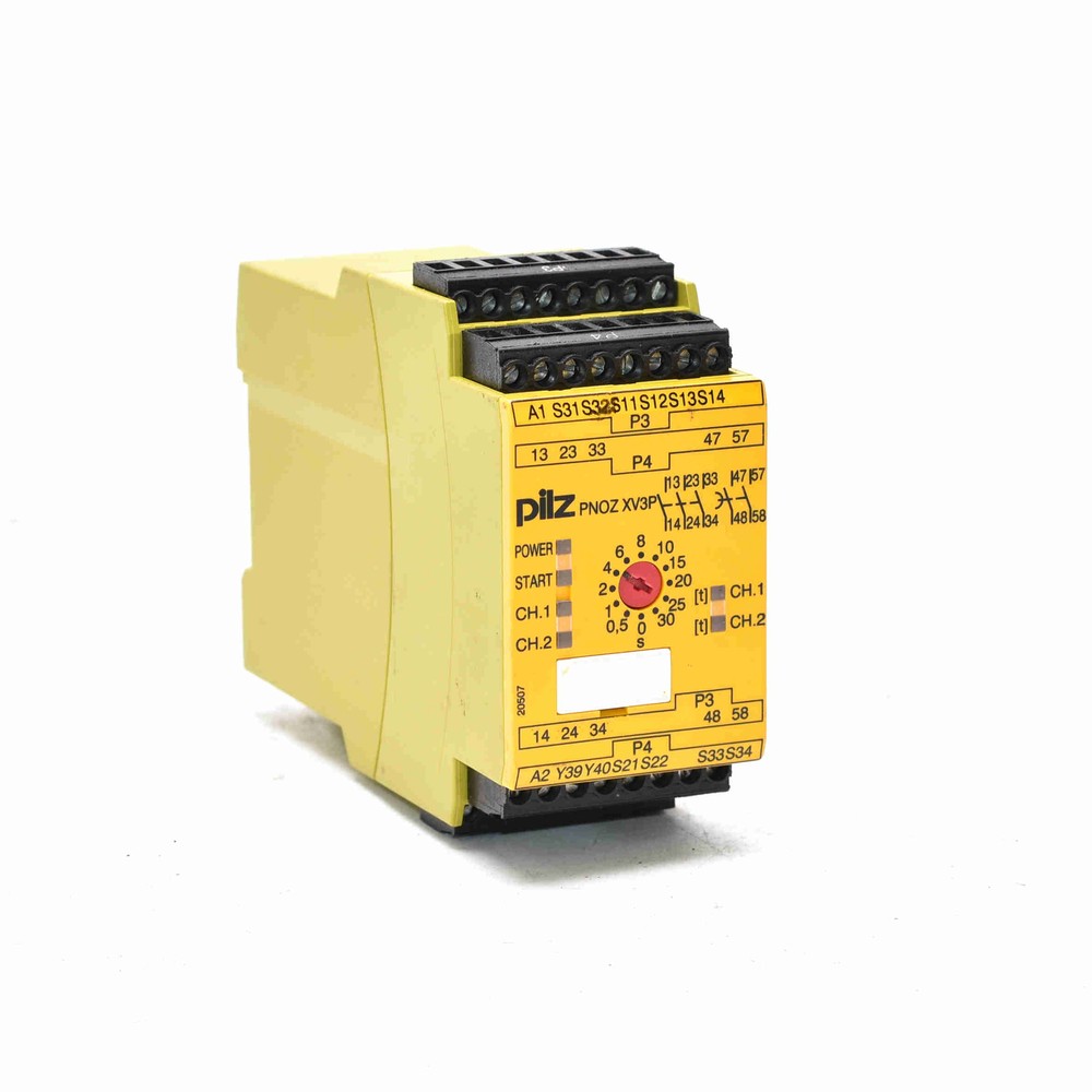 Pilz Emergency Stop Switchgear PNOZ XV3P 30/24 VDC 3n/o 2n/ot 777510 -used-