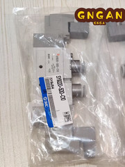 1pc New SY9220-5DD-C10 Solenoid Valve One-year warranty DHL US free tax