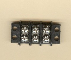 MOLEX / BEAU 15 Amp Double Row Terminal Barrier Strip Block 3 Position