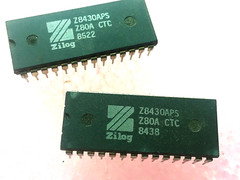 2pc Z8430APS ZILOG Z80A CTC 28 PIN DIP