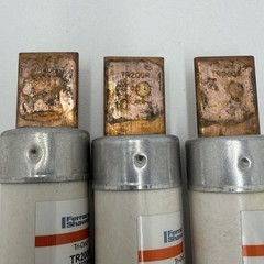 Lot of 3 Ferraz Shawmut Mersen TR200R 200A 250V Class RK5 Time Delay Fuses