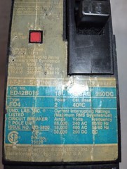 SIEMENS I-T-E ED42B015 CIRCUIT BREAKER SENTRON SERIES 2P 15AMPS 480VAC
