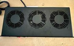 Hammond FT300HA1BK Cooling Fan Tray, W+Red LED Switch 115VAC, 3A, 60Hz – New!