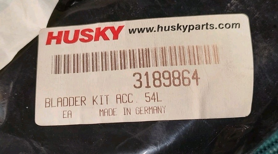 NEW & SEALED Husky 3189864 Bladder KIT 54L 63″ Long X 11.5″ Wide Flat
