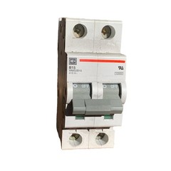 Cutler Hammer B15 WMS2B15 2 Pole Circuit Breaker 415V
