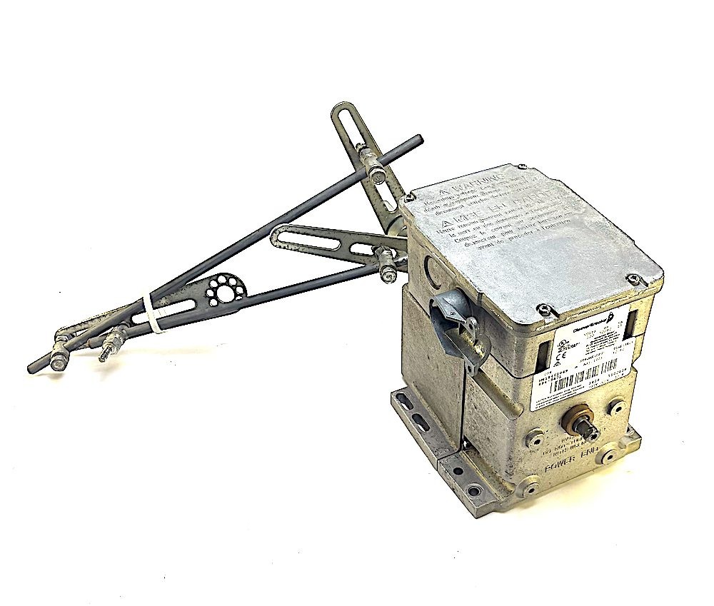 Cleaver Brooks M9184C1049 120V 15VA Modultrol Motor (USED)