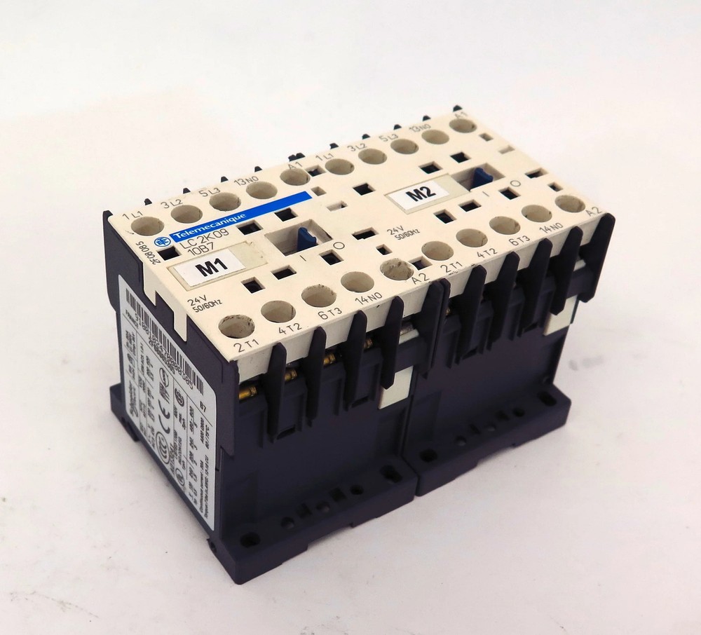 Telemecanique Schneider Reversing Contactor LC2K09 10B7 3Ph 600V 5 hp