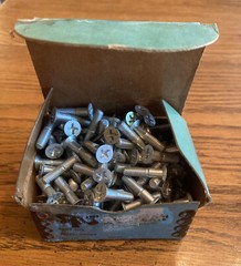 SPS WESTERN MACHINE SCREW ( LOT OF 195 PC) KZ5305-088-8843 SCREW MACHINE