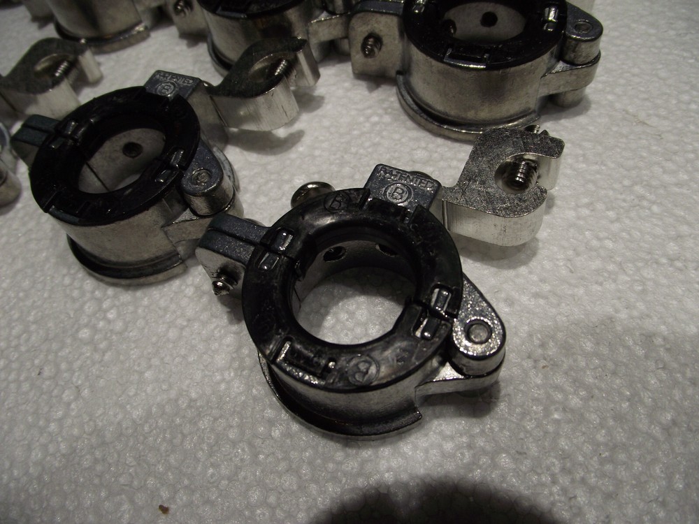 24 BRIDGEPORT SPLIT GROUND BUSHINGS SGB-382CL