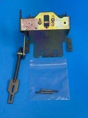 Allen Bradley 1494V-M40 Variable Depth Flange-Operated Circuit Breaker Mechanism