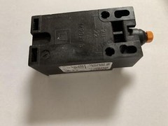 1PCS 3SE2200-1C Limit switch NEW SIEMENS