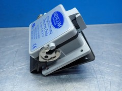 MENCOM GF-DB9M-RJ45-R-32 GFCI DUPLEX OUTLET INTERFACE CONNECTOR 04250290164
