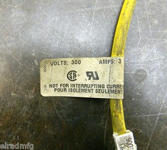 Cooper Crouse-Hinds 5000118-507SE 300V 3A Cable Splitter 18AWG Lot of Three (3)