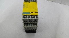 Siemens 3TK28 24VDC Safety Relay