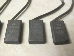 Lot of 4 NOS New EM Carbon Motor Brush P/N 118A821 F01 NOS 1-1/2″L 15/16W