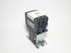 Schneider Electric Telemecanique LC1 D80 LP1-D8011 Contactor 60HP 125A 480/60…