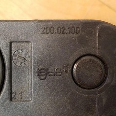 IGUS 200.02.100 Cable Carrier Chain – USED