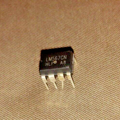 5pcs LM567 LM567CN Tone Decoder PLL DIP-8 IC