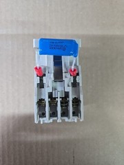 Cutler Hammer D15CR31 Relay 110/120 VAC Coil