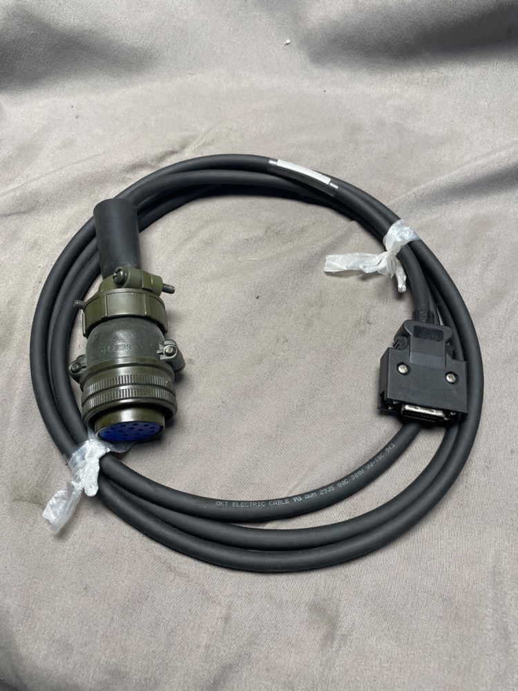 New MITSUBISHI MR-JHSCBL2M-L / MRJHSCBL2M-L **FAST SHIPPING**