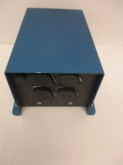 NEWMAR POWER INVERTER MODEL 24-300 NEW, OUTPUT 115VAC60